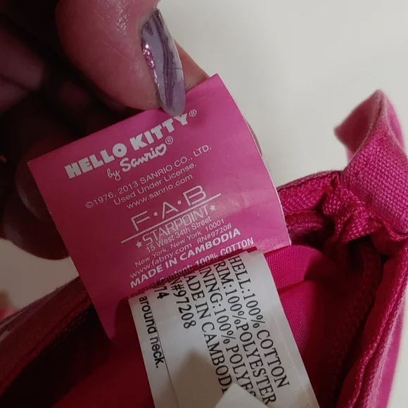 Sanrio Hello Kitty Small Bag - Picture 11 of 16